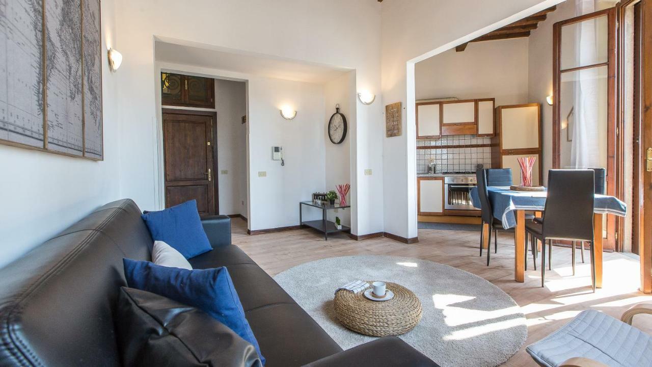 In Rome - Santa Maria Novella Palace Apartamento *